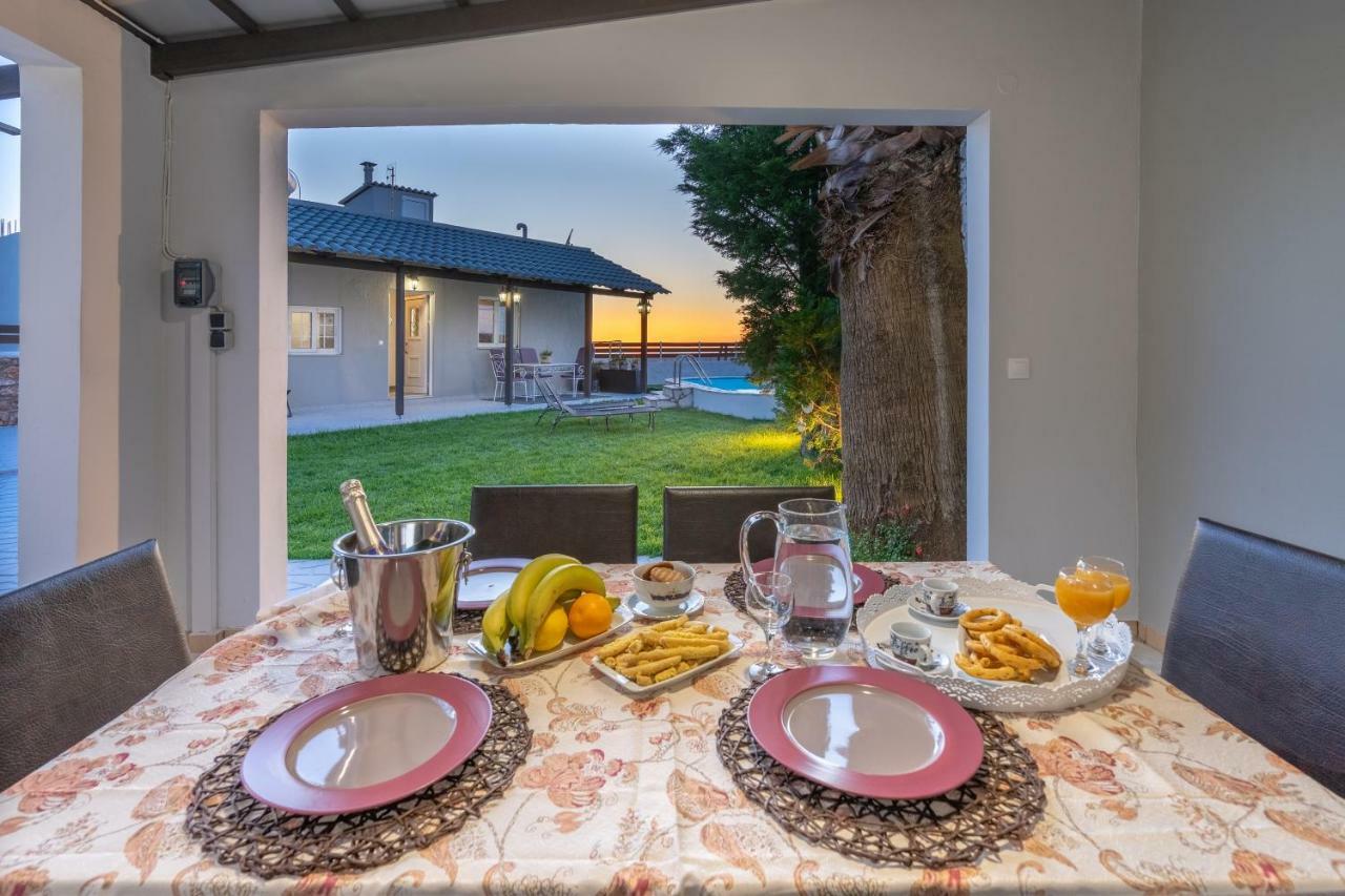 Fontana Luxury Villa Salakos With Pool Near Beach Zewnętrze zdjęcie